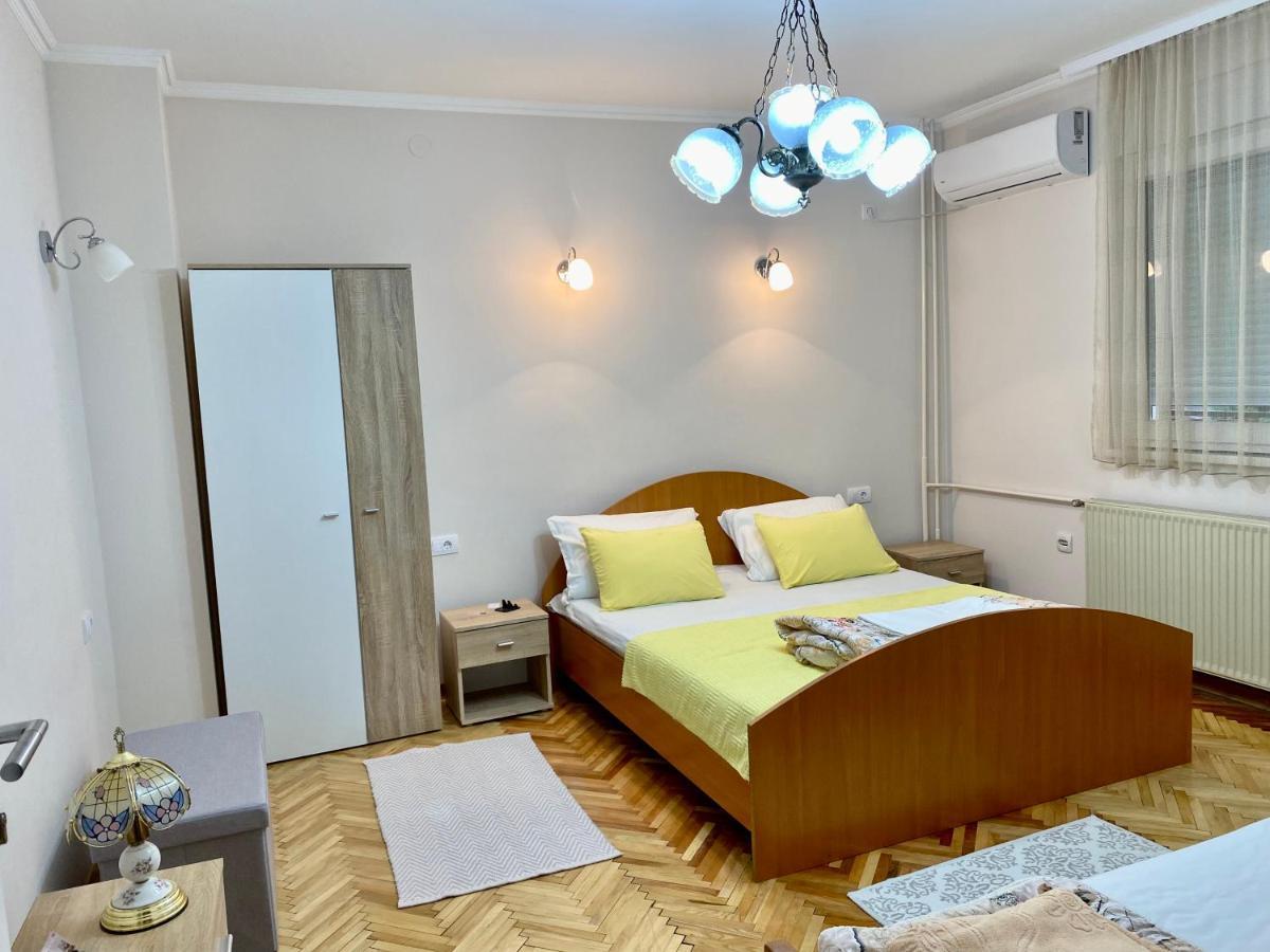 Apartemen 64 m² dengan 2 kamar tidur dan 1 kamar mandi pribadi di Tutunovic Podrum Nis Bagian luar foto